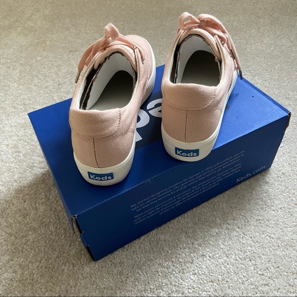 [SOLD] NIB Keds Women’s Rise Denim Shoes in Spanish Villa/Peach - Picture 6 of 9